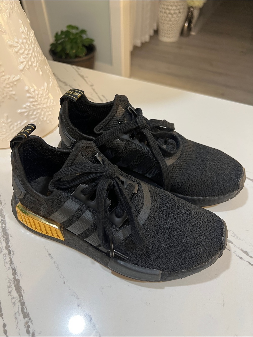 Adidas NMD_R1 Black Gold Metallic Sneakers Women's Size 6.5 FV1787